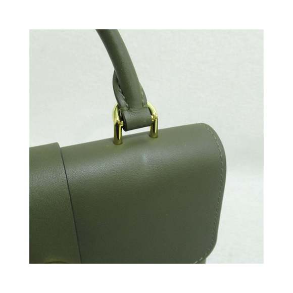 Louis Vuitton Women's Monogram Locky BB Bag in Excellent Condition in Brown - Picture 11 of 11